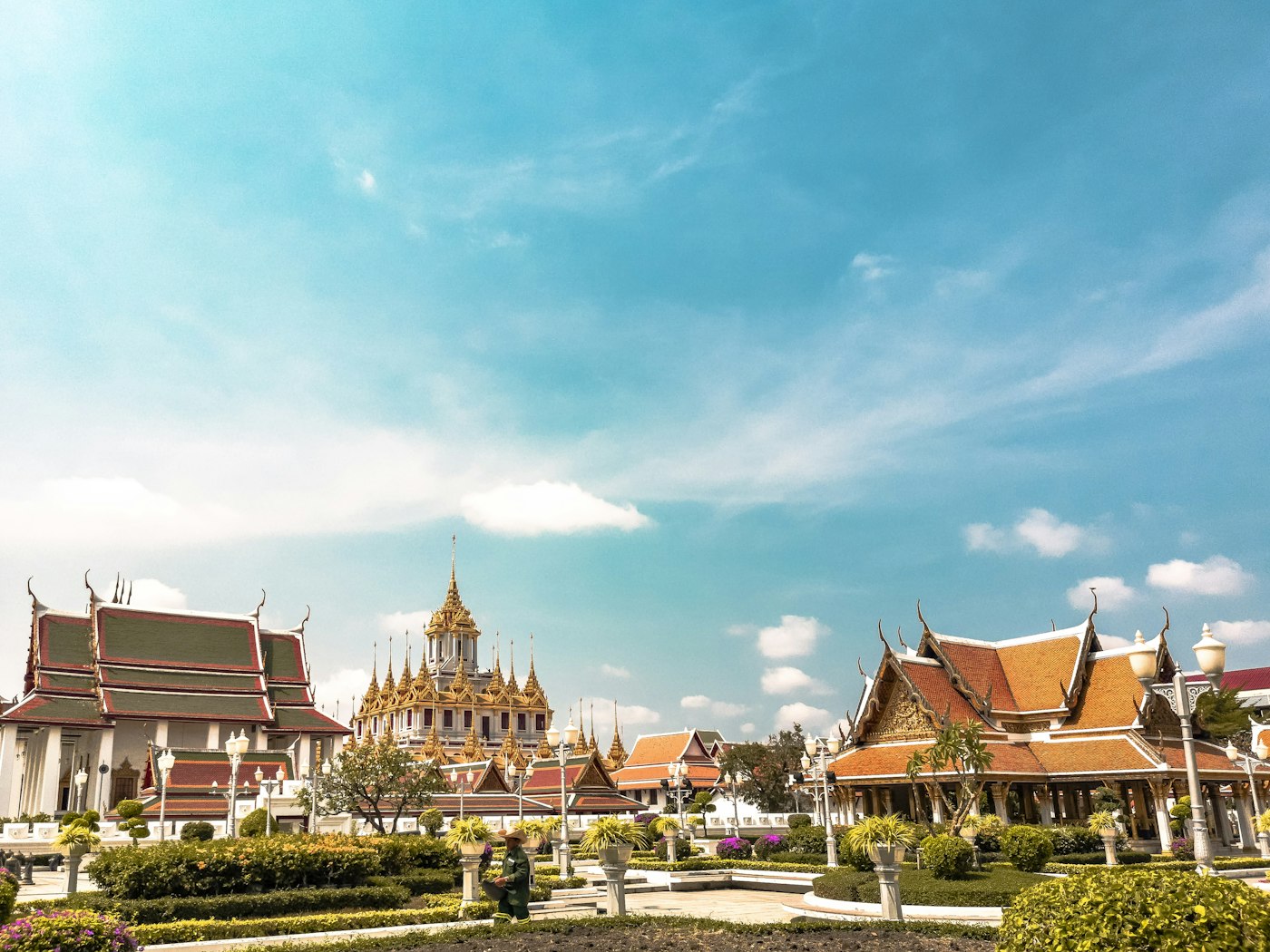 Electric night markets, authentic street gourmet, and neon-lit lanes in downtown Bangkok